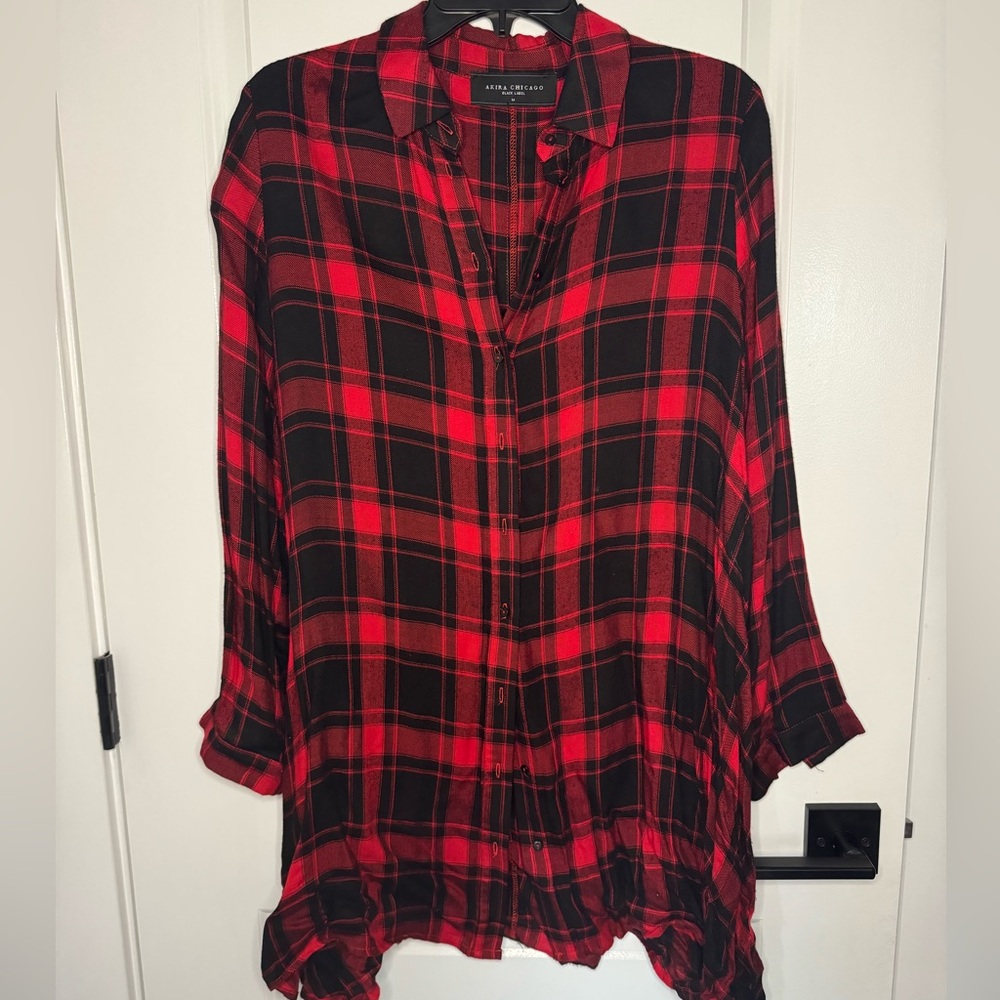 Akira Lumberjack Red & Black Oversized Botton Up Flannel Blouse Women’s M